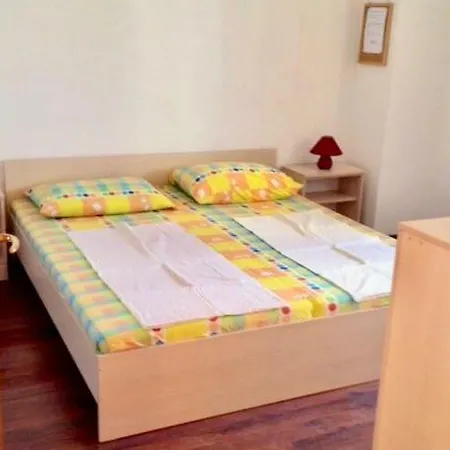 Apartman Luna Punat Esterno foto