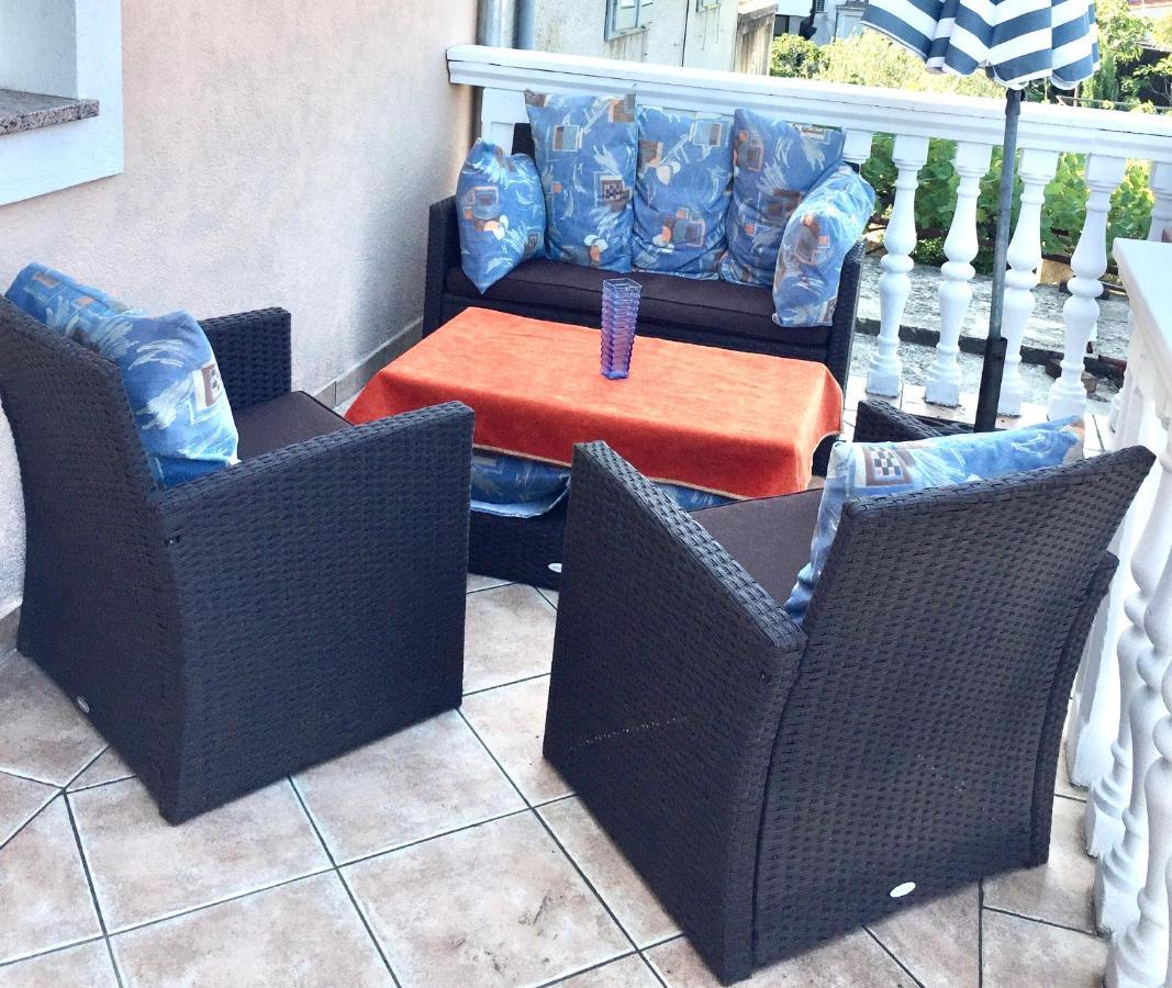 Luna Apartment Punat