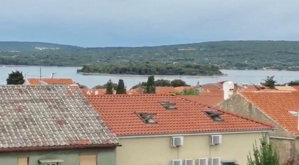 Luna Apartment Punat