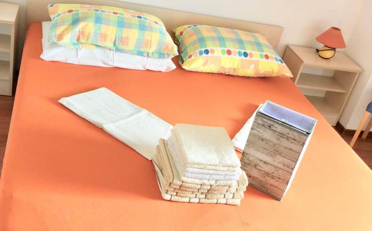 Luna Apartment